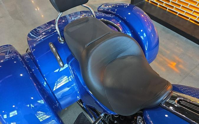 FLTRT 2025 Road Glide® 3