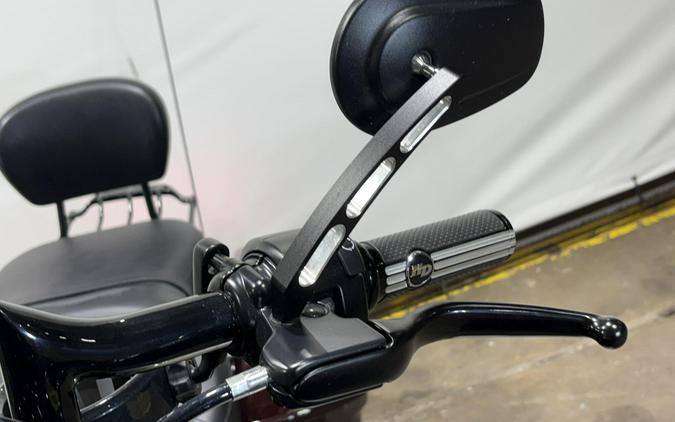 2022 Harley-Davidson® Street Glide® Special Midnight Crimson/Vivid Black - Black Finish