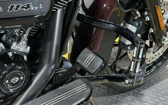 2022 Harley-Davidson® Street Glide® Special Midnight Crimson/Vivid Black - Black Finish