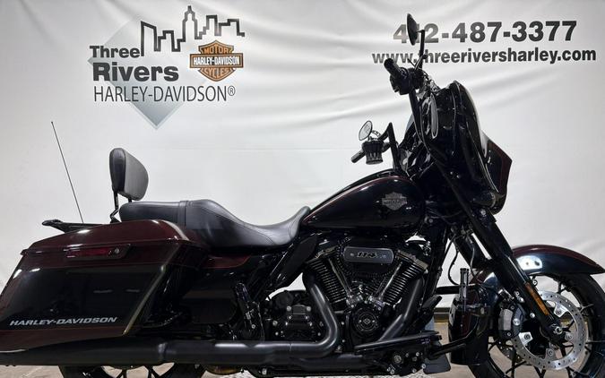 2022 Harley-Davidson® Street Glide® Special Midnight Crimson/Vivid Black - Black Finish