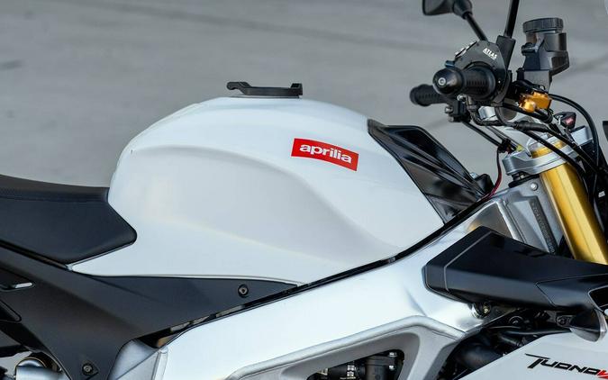 2015 Aprilia Tuono V4 R APRC