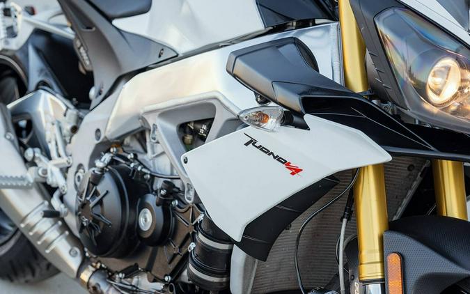 2015 Aprilia Tuono V4 R APRC