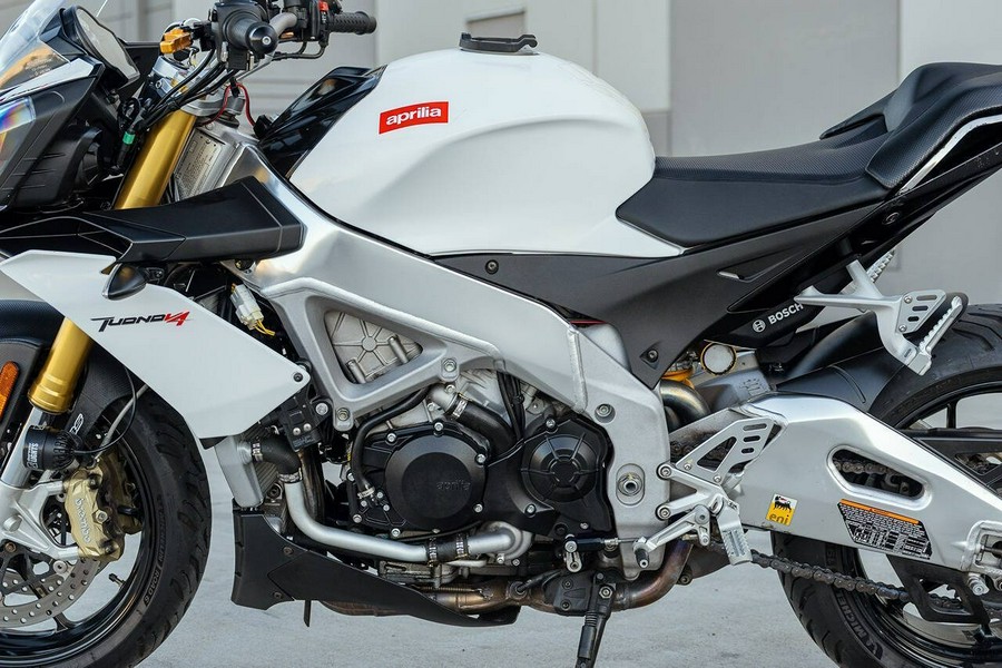 2015 Aprilia Tuono V4 R APRC