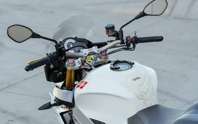 2015 Aprilia Tuono V4 R APRC