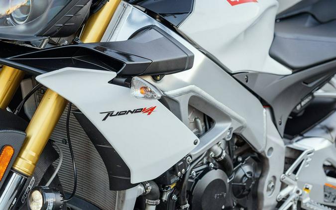 2015 Aprilia Tuono V4 R APRC