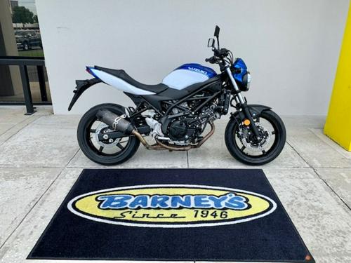 First ride: Getting down on the 2018 Suzuki SV650X...