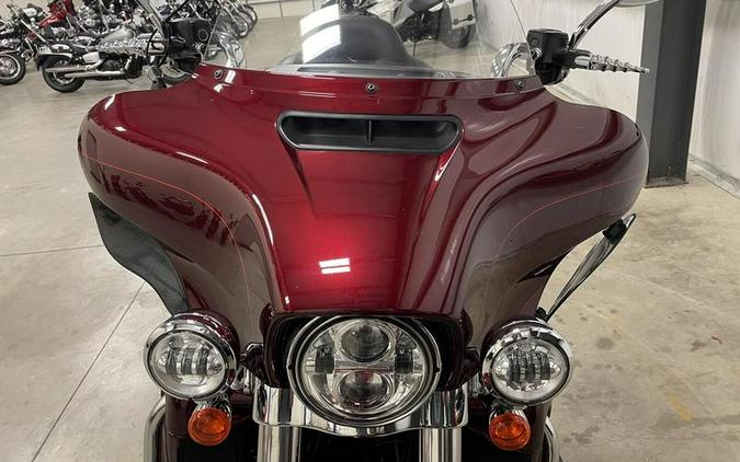 2015 Harley-Davidson® FLHTCU - Electra Glide® Ultra Classic®