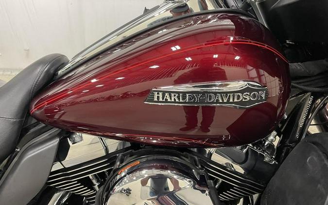 2015 Harley-Davidson® FLHTCU - Electra Glide® Ultra Classic®