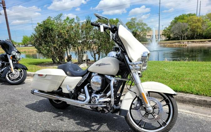 2015 Harley-Davidson Street Glide Special