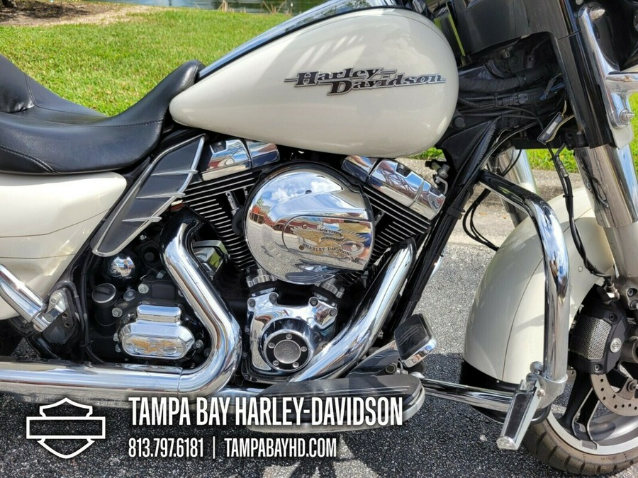 2015 Harley-Davidson Street Glide Special