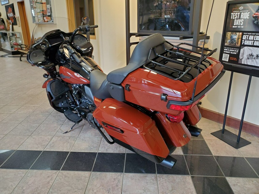 2024 Harley-Davidson Road Glide Limited Red Rock / Vivid Black