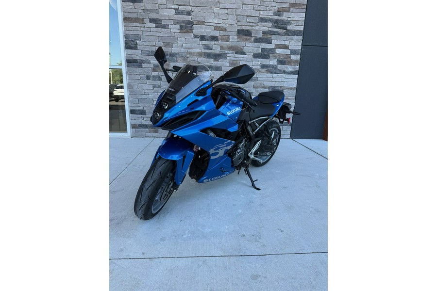2024 Suzuki GSX-S 8R