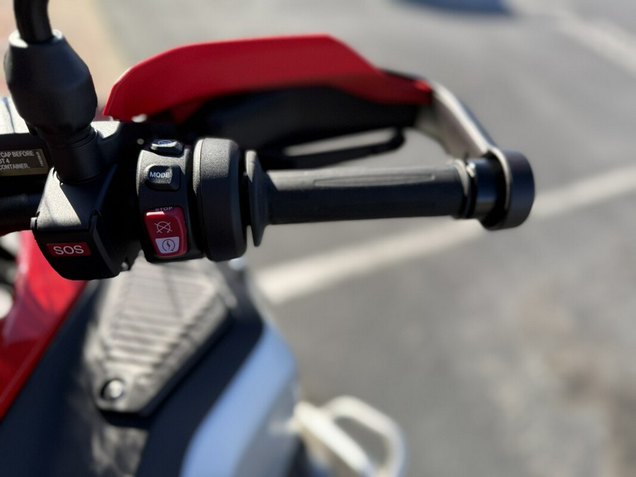 2025 BMW Motorrad R 1300 GS Adventure