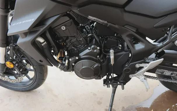 2025 HONDA CB750 HORNET