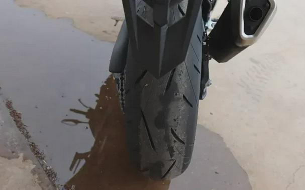 2025 HONDA CB750 HORNET