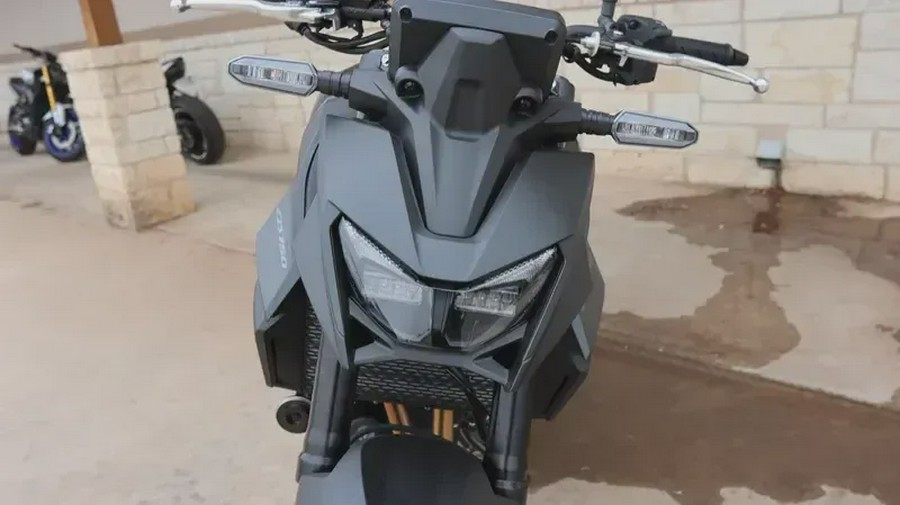 New 2025 HONDA CB750 HORNET