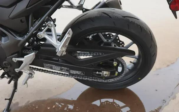 2025 HONDA CB750 HORNET