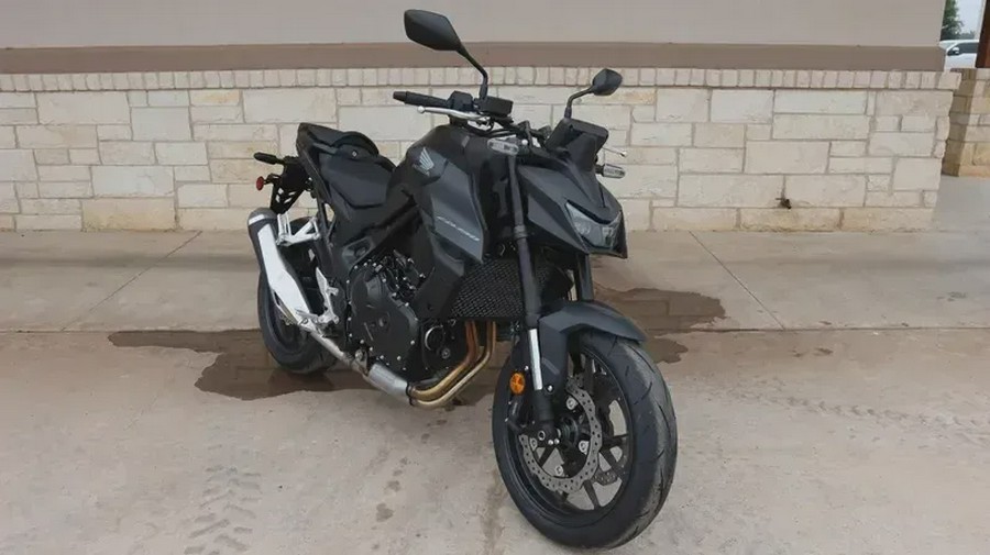 New 2025 HONDA CB750 HORNET