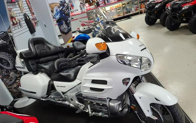 2006 Honda® Gold Wing Audio / Comfort