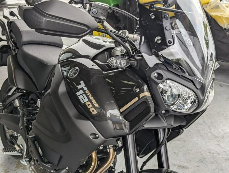 2024 Yamaha Super Tenere ES