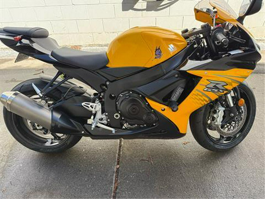 2012 Suzuki GSX-R600™