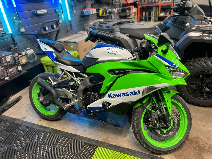 2024 Kawasaki Ninja ZX-4RR 40th Anniversary Edition ABS