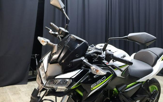 2021 Kawasaki Z650 ABS Pearl Blizzard White/Metallic Spark Black