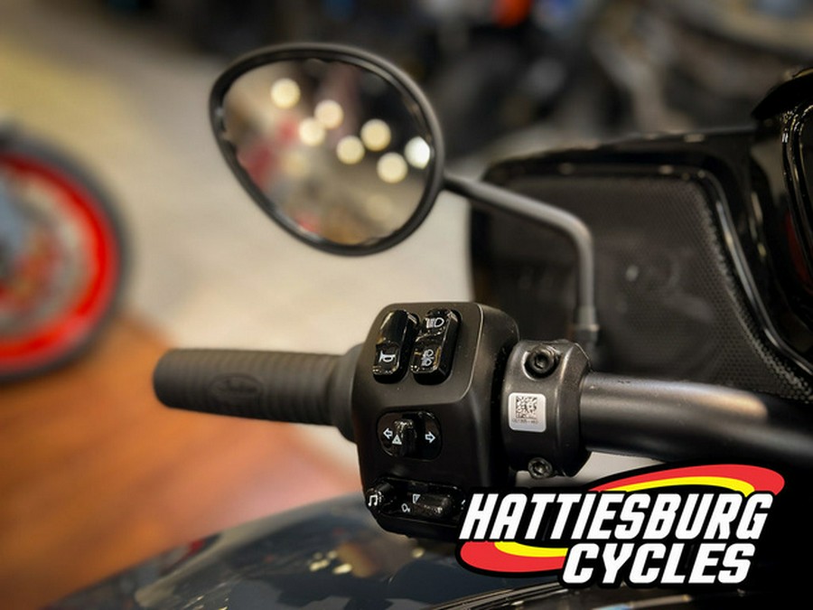 2025 Indian Chieftain PowerPlus Dark Horse Blue Dusk