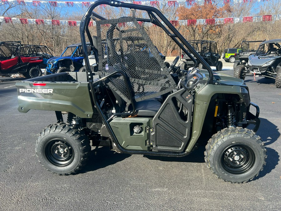 2026 Honda Pioneer 520