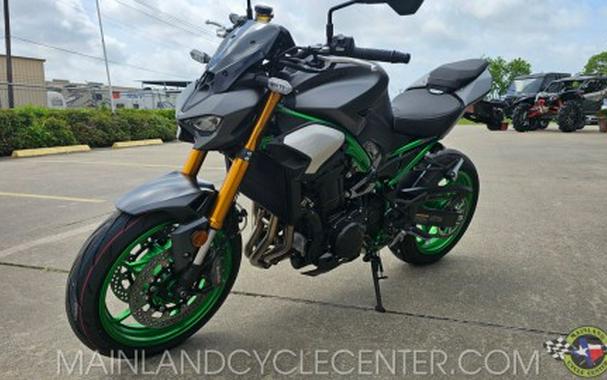 2026 Kawasaki Z900 SE ABS