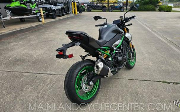 2026 Kawasaki Z900 SE ABS