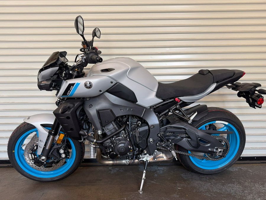 2026 Yamaha MT 10