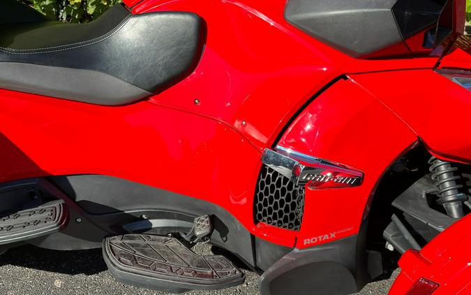 2013 Can-Am Spyder® RT-S SE5