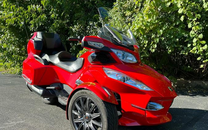 2013 Can-Am Spyder® RT-S SE5