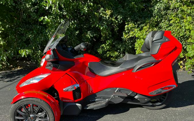 2013 Can-Am Spyder® RT-S SE5