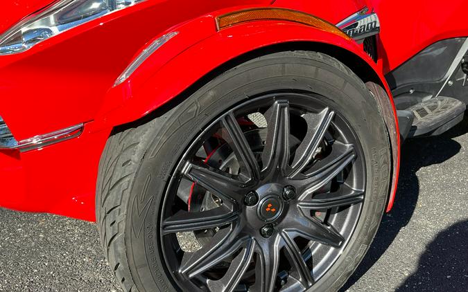 2013 Can-Am Spyder® RT-S SE5