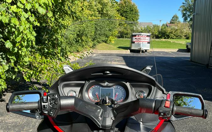 2013 Can-Am Spyder® RT-S SE5