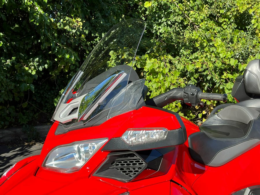 2013 Can-Am Spyder® RT-S SE5