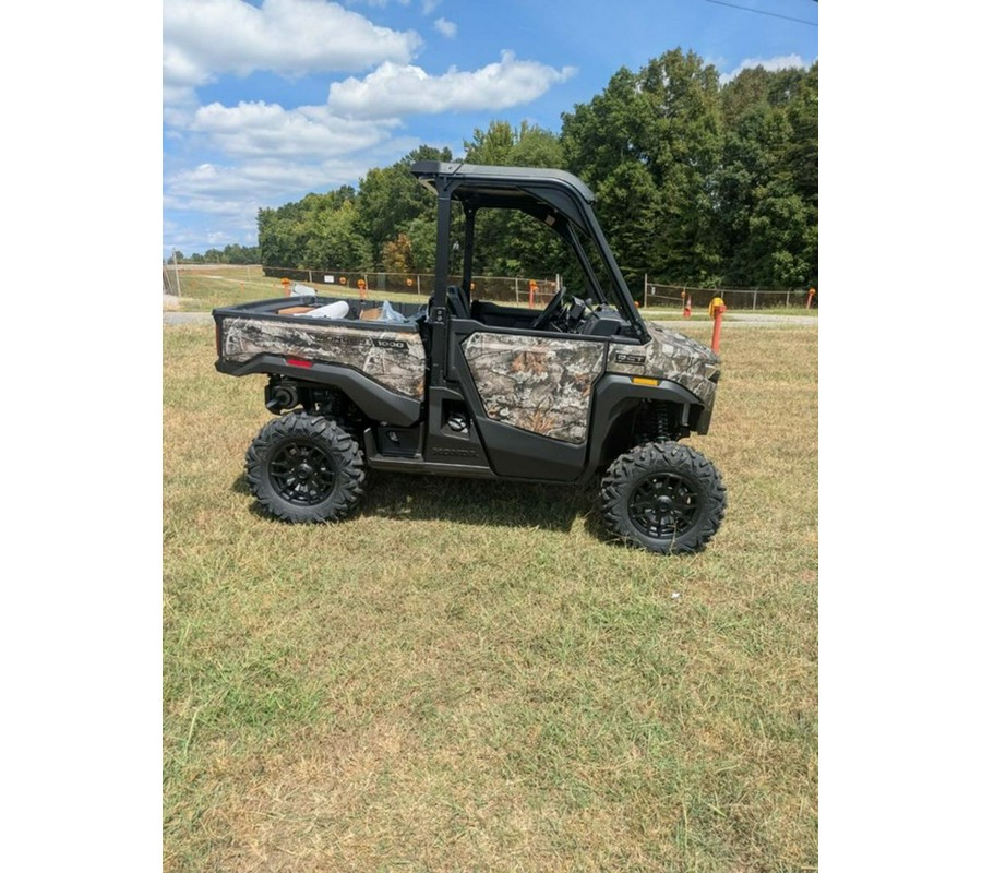 2026 Honda Pioneer 1000 Deluxe