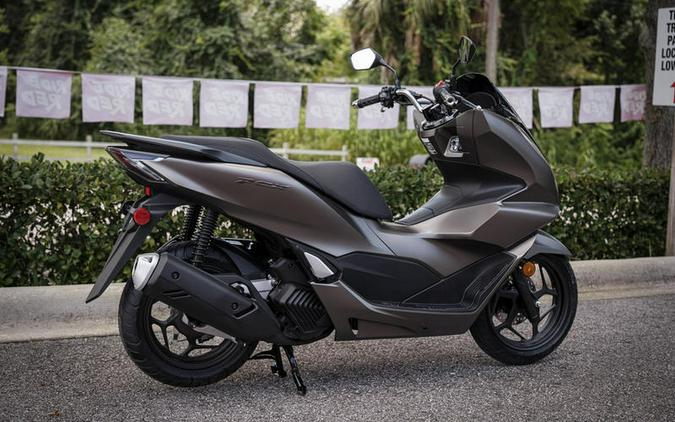 2023 Honda® PCX