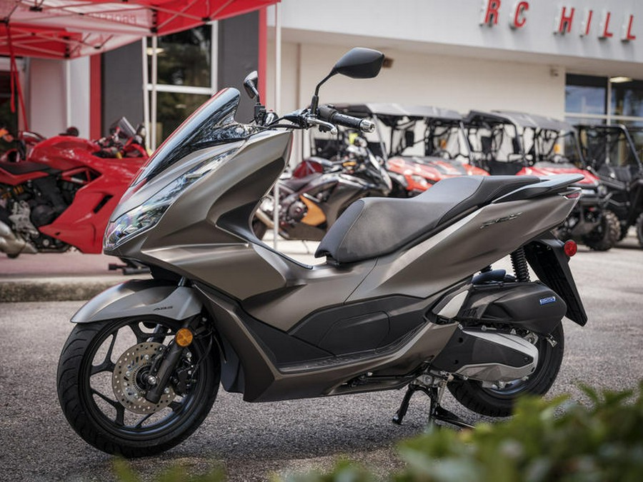 2023 Honda® PCX