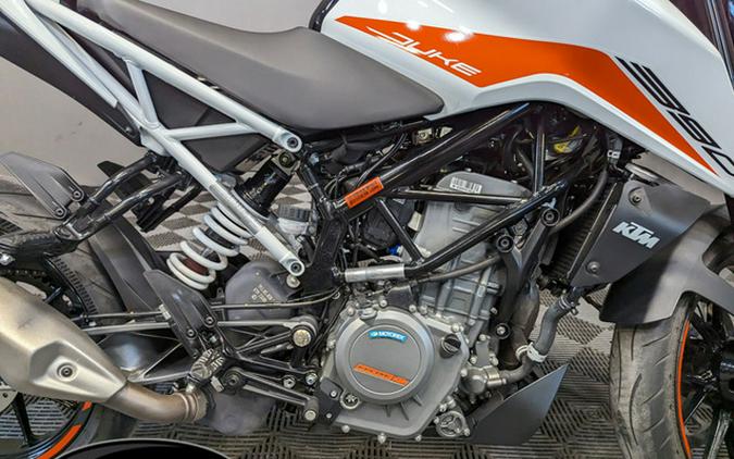 2021 KTM 390 Duke