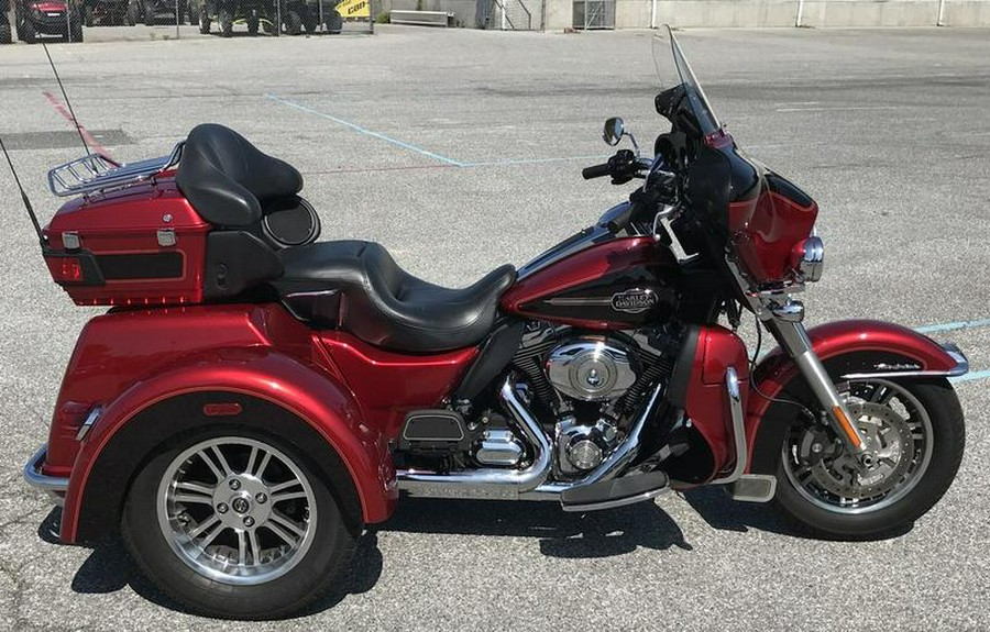 2012 Harley-Davidson® FLHTCUTG - Tri Glide® Ultra Classic®