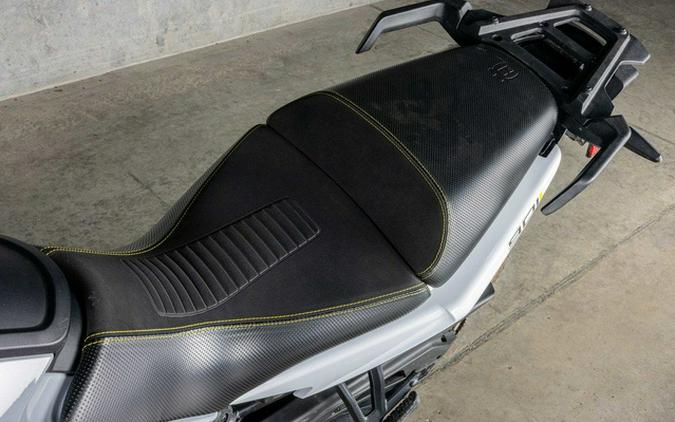 2024 Husqvarna Norden 901