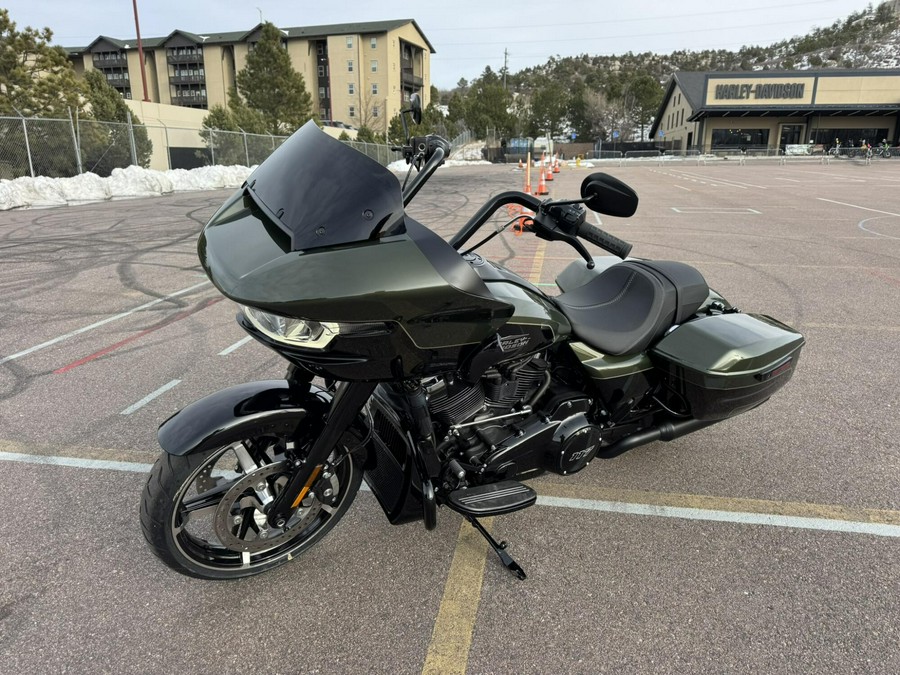 2026 Road Glide®