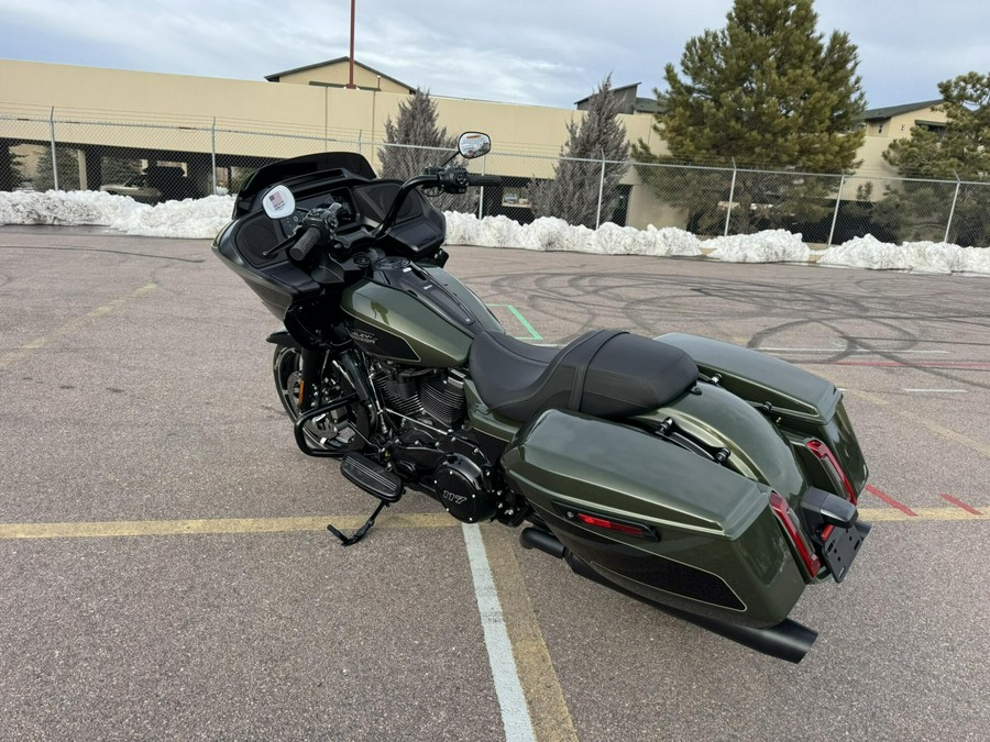 2026 Road Glide®
