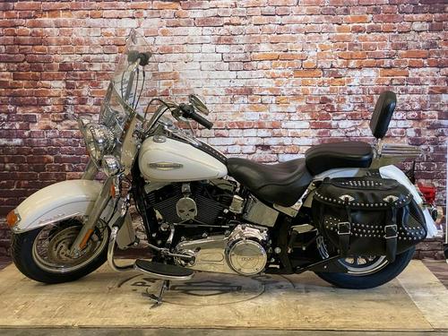 2014 Harley-Davidson® FLSTC - Heritage Softail® Classic