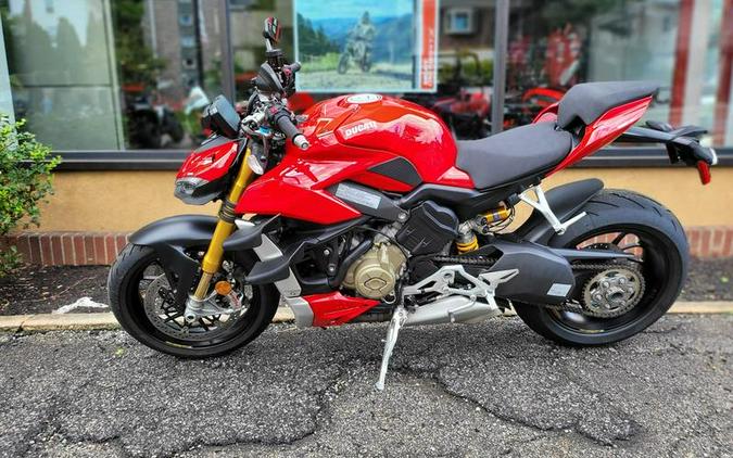 2021 Ducati Streetfighter V4 S Ducati Red