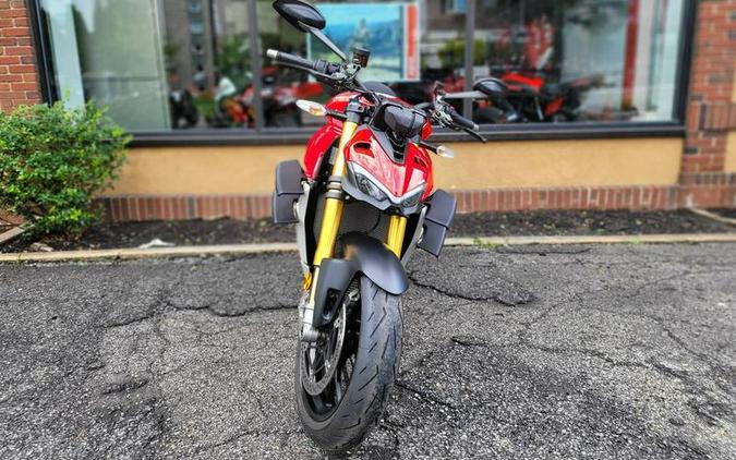 2021 Ducati Streetfighter V4 S Ducati Red