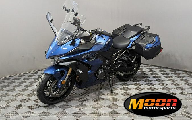 2022 Suzuki GSX-S1000GT Plus